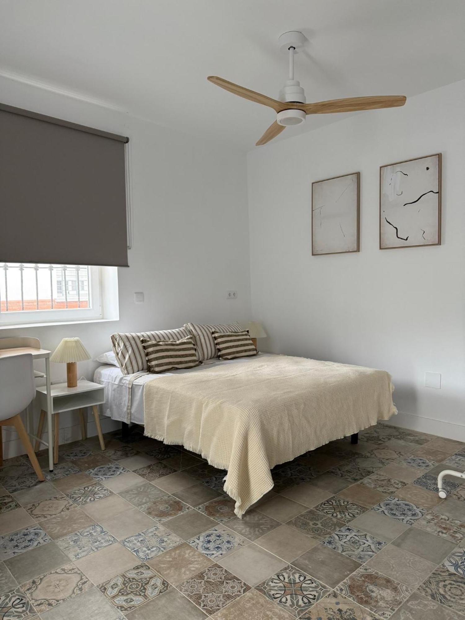 The Sunnydise Apartments 말라가 외부 사진
