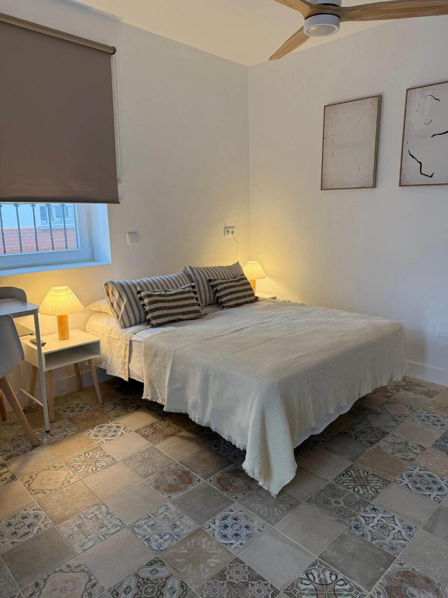The Sunnydise Apartments 말라가 외부 사진